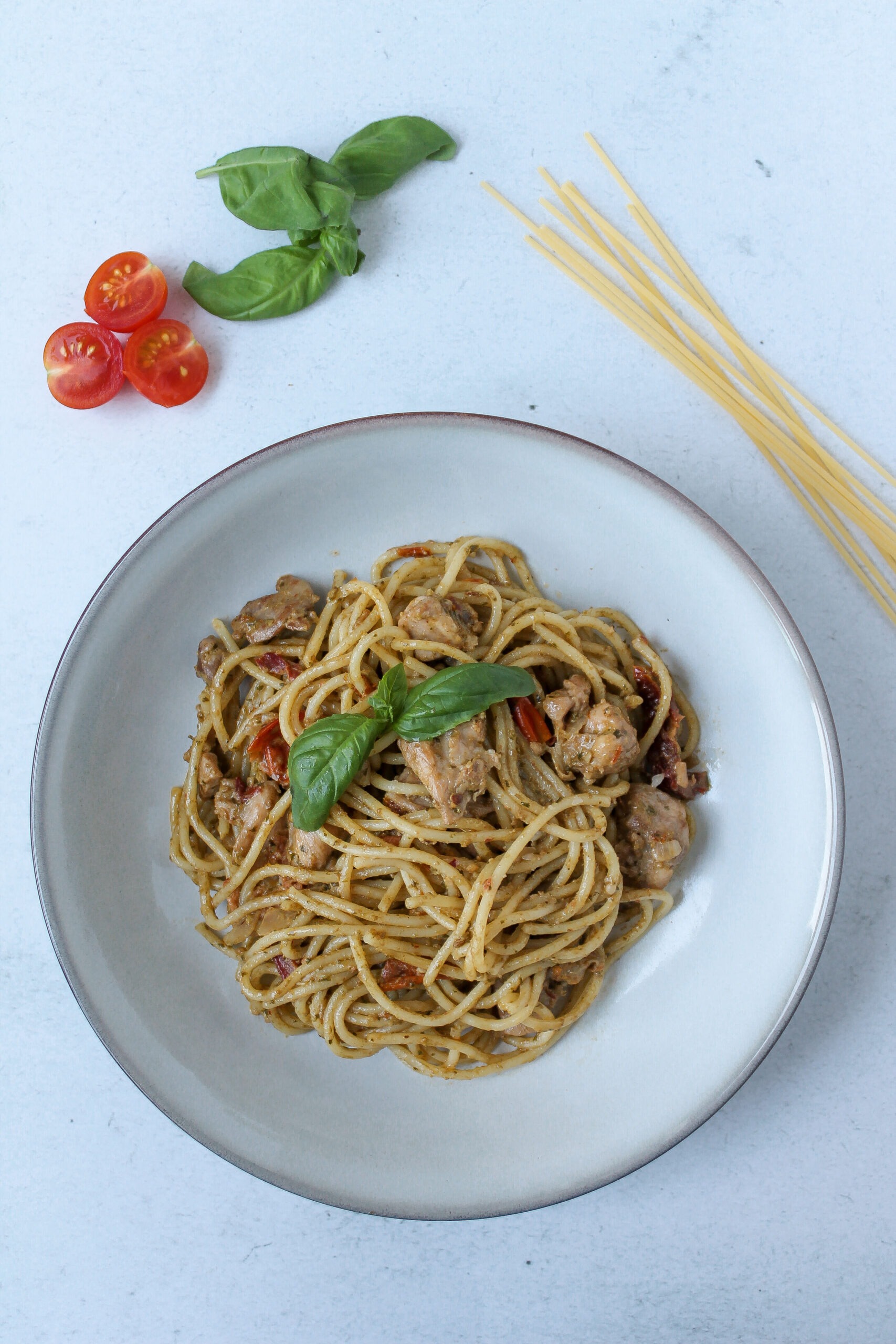 Pasta pesto met kip - Joyful Food